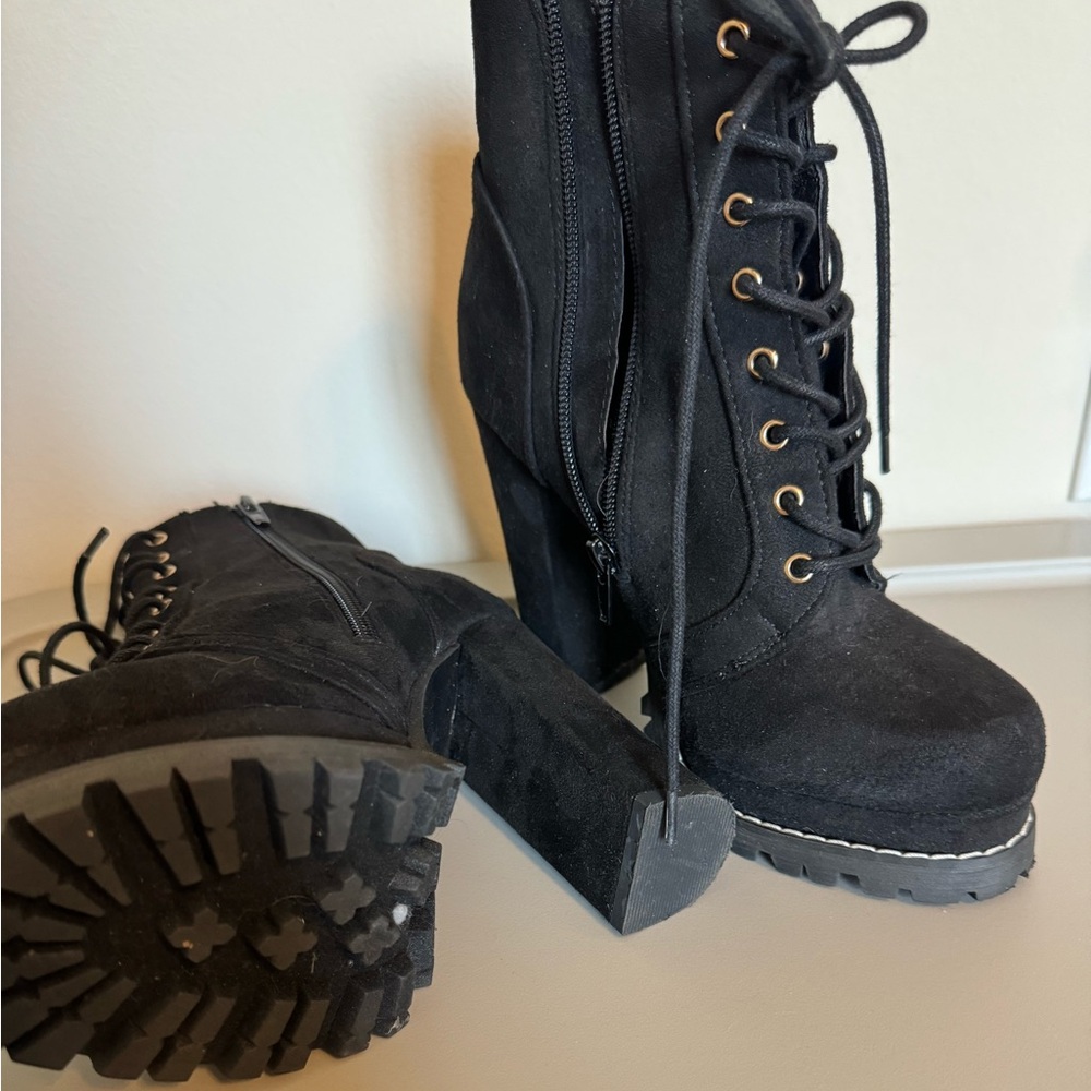 Black Platform Boots 6